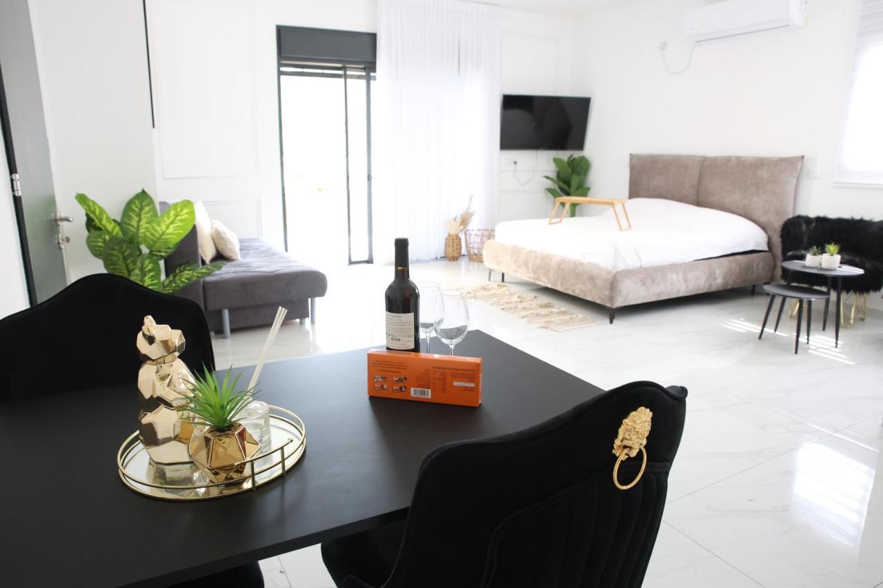 סוויטות נוף שקיעה Otel Peqi'in Hadasha Dış mekan fotoğraf